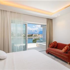 Luxury 6 Bedroom Brac Island Beach Front Villa With Heated Infinity Pool and lift near Sumartin sleeps 12